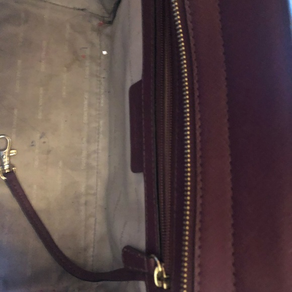 Michael Kors purse - Authentic - Picture 6 of 8